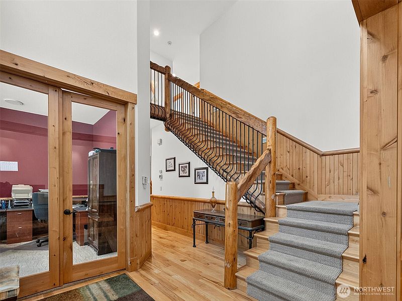 4th image of 17818 48th Street SE