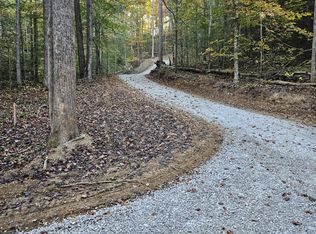 181 High Ridge Rd, Campton, KY 41301