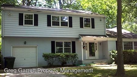 1st image of 210 Dominion Dr