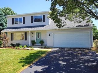 1218 Natchez Trace Cir, Naperville, IL 60540