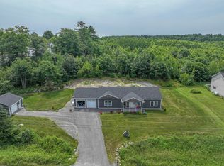 330 Davis Rd, Bangor, ME 04401