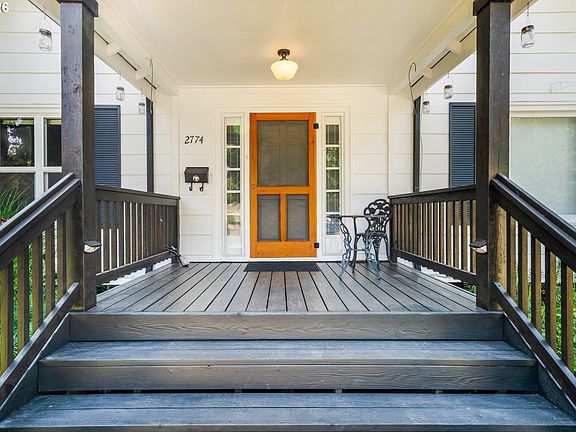 5th image of 2774 Potter St
