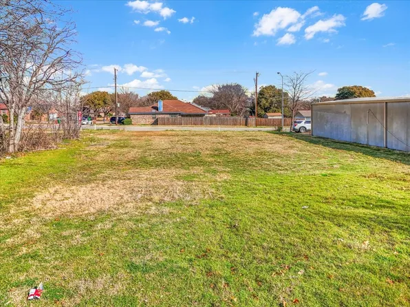 4320 Glenview Dr, Fort Worth, TX 76117