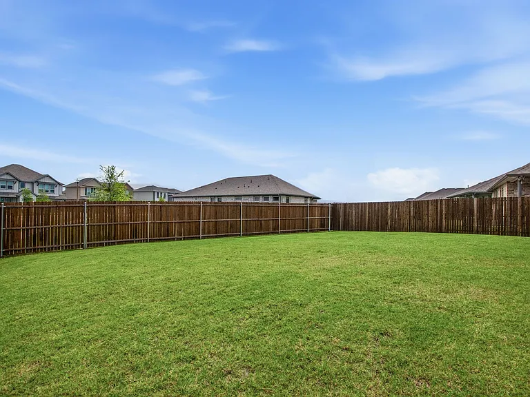 1501 Woodpecker St — Photo 31