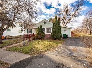 95 Forest St, Chicopee, MA 01013