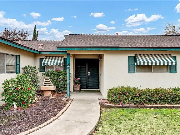 4th image of 2352 Cabrillo Way