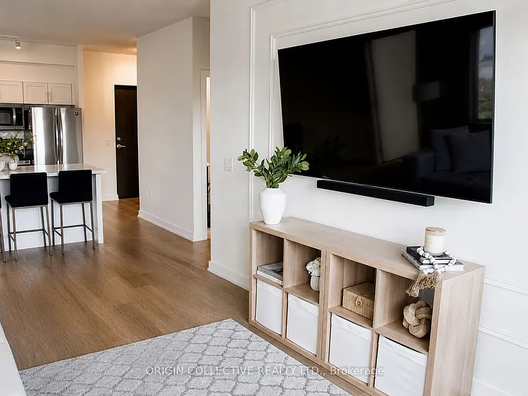 430 Essa Rd #206 — Photo 7