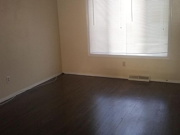 4th image of 6650 Maywood Ave APT A