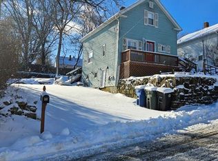 46 Willow St, Coventry, RI 02816