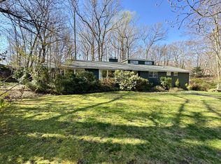 12 Wheeler Path, Guilford, CT 06437