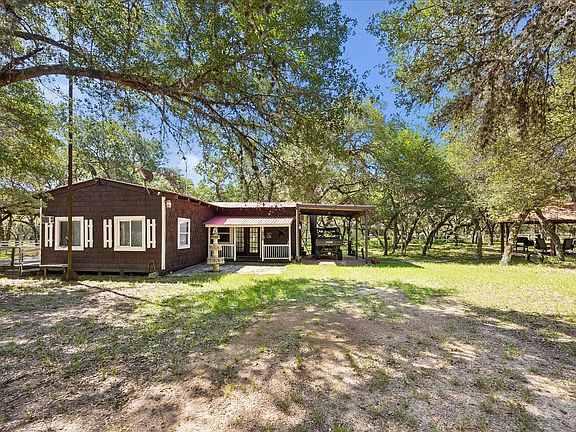 5th image of 302 Bluebonnet Bnd