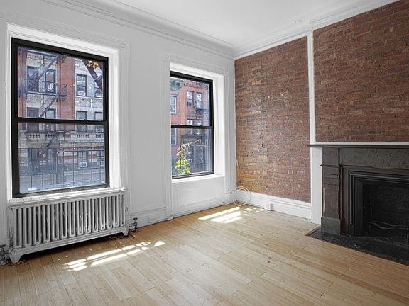 5th image of 57 W 10th St APT 2AF