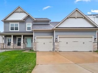 1640 Willowbrooke Manors Ct, Saint Louis, MO 63146