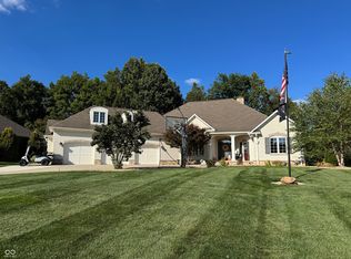 1005 Heathrow Ln, Avon, IN 46123