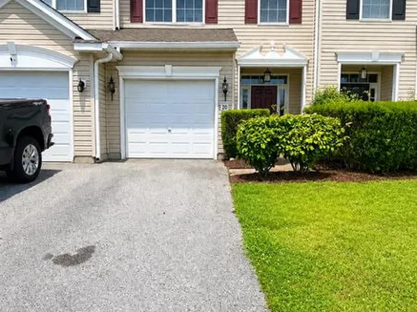 20 Harrowgate Dr, Smyrna, DE 19977