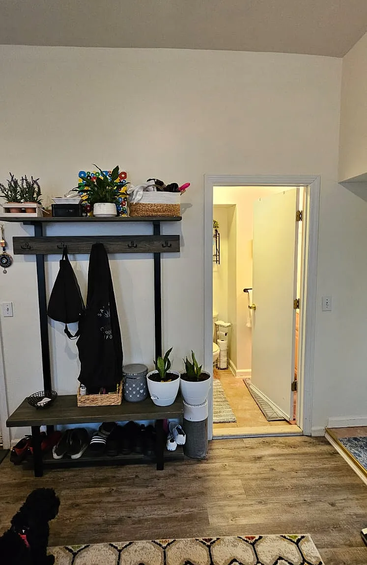467 Warburton Ave — Photo 3