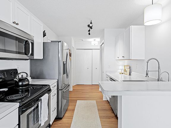 4th image of 960 106th Ln NW APT 28