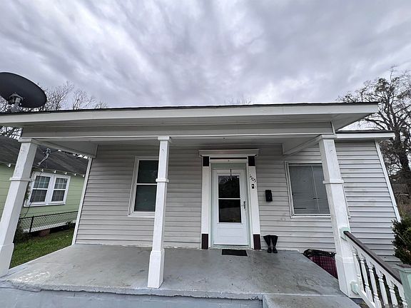 2nd image of 1505 N 32nd St