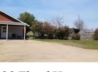 2200 Floyd Hampton Rd #1, Crowley, TX 76036