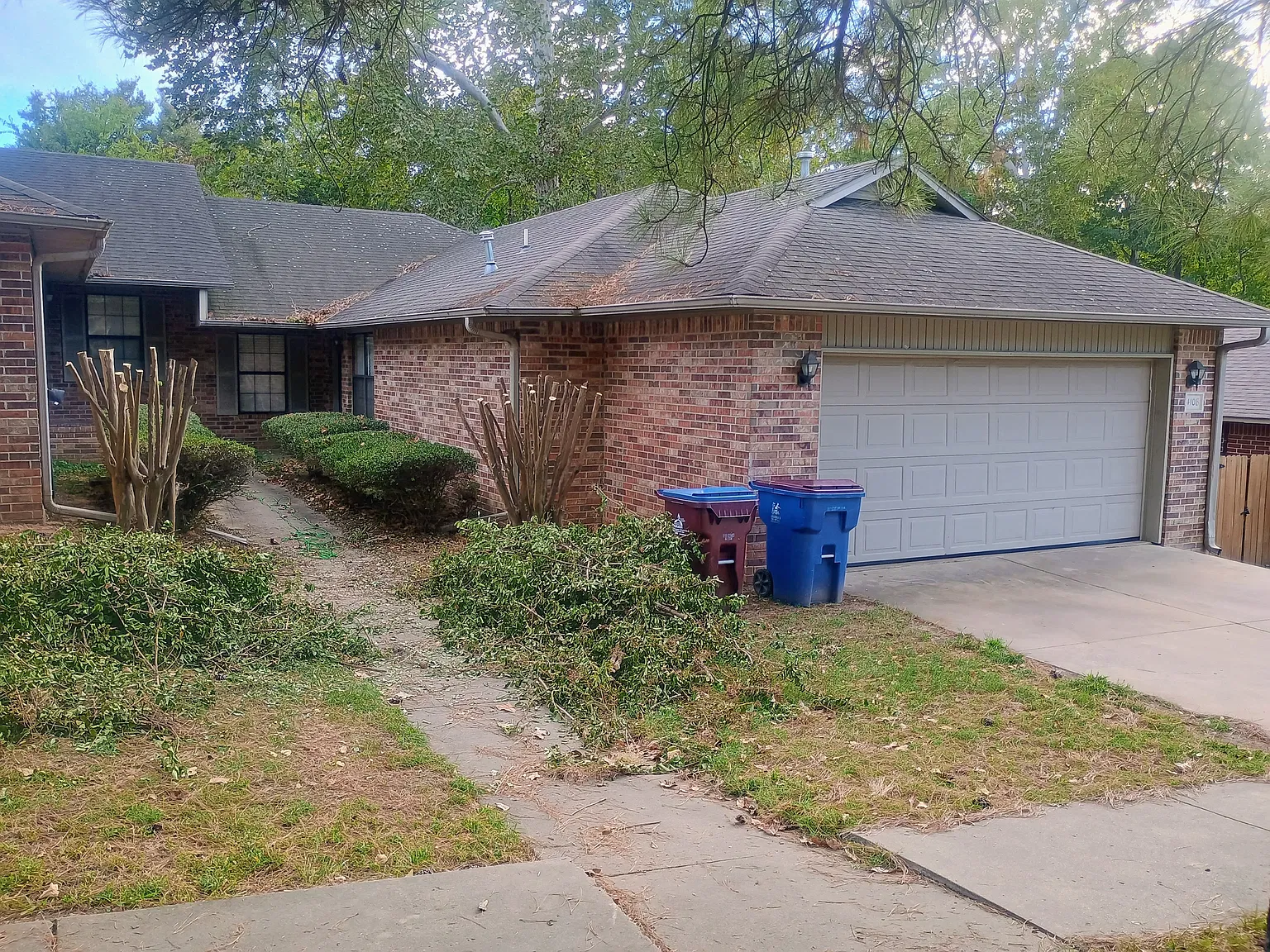 3 bed, 1350 sqft, $1,350 — Photo 1