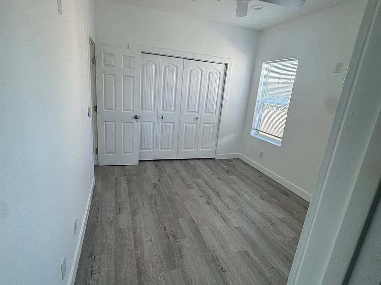 Master Bedroom / closet