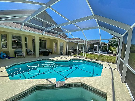 2nd image of 3526 Clover Blossom Cir