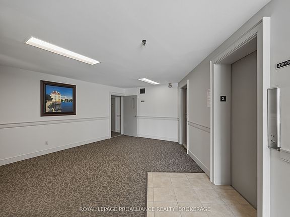 4th image of 334 Queen Mary Rd #207