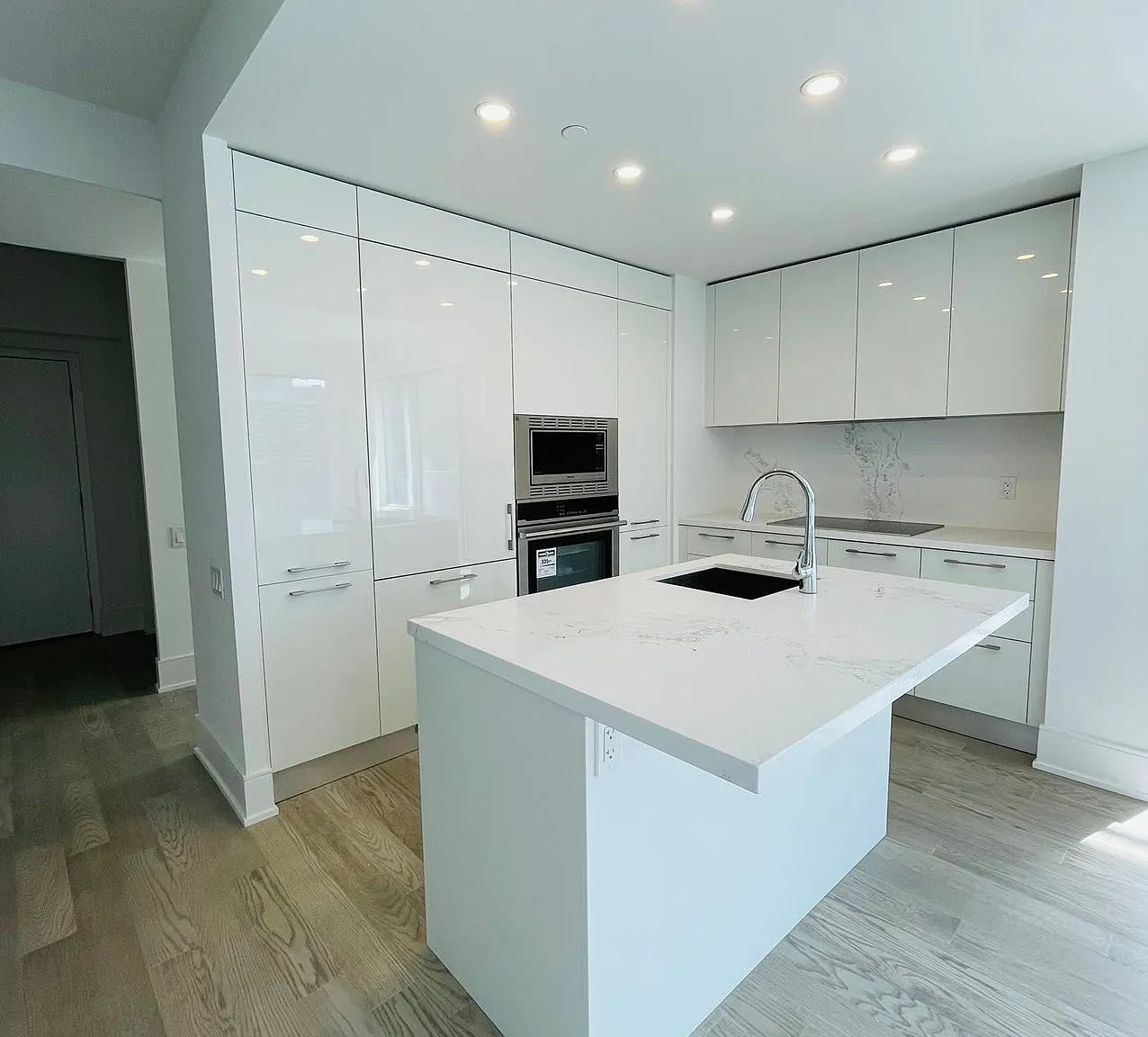 3 bed, $5,500 — Photo 4