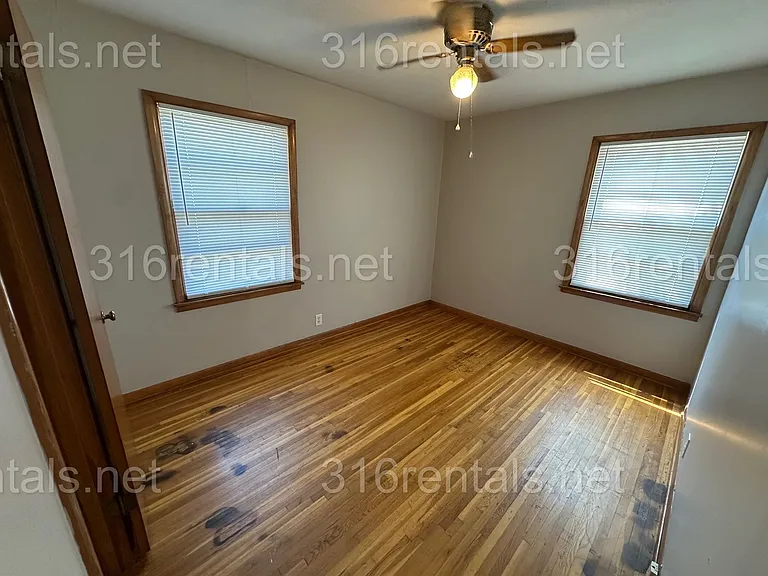 3114 W Dora St — Photo 8