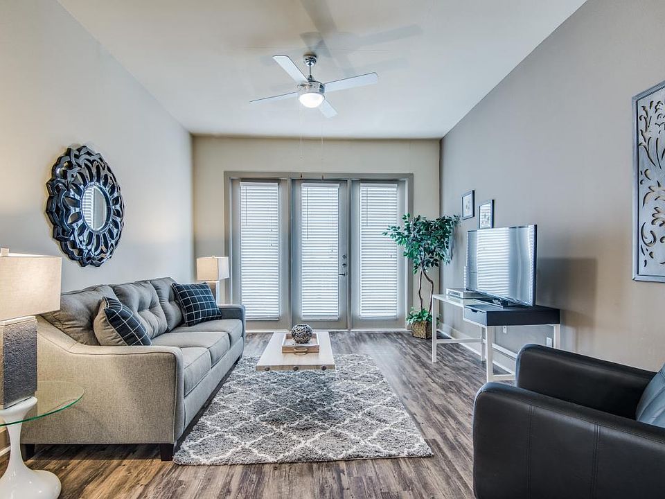 1st image of 5005 Galleria APT 2412