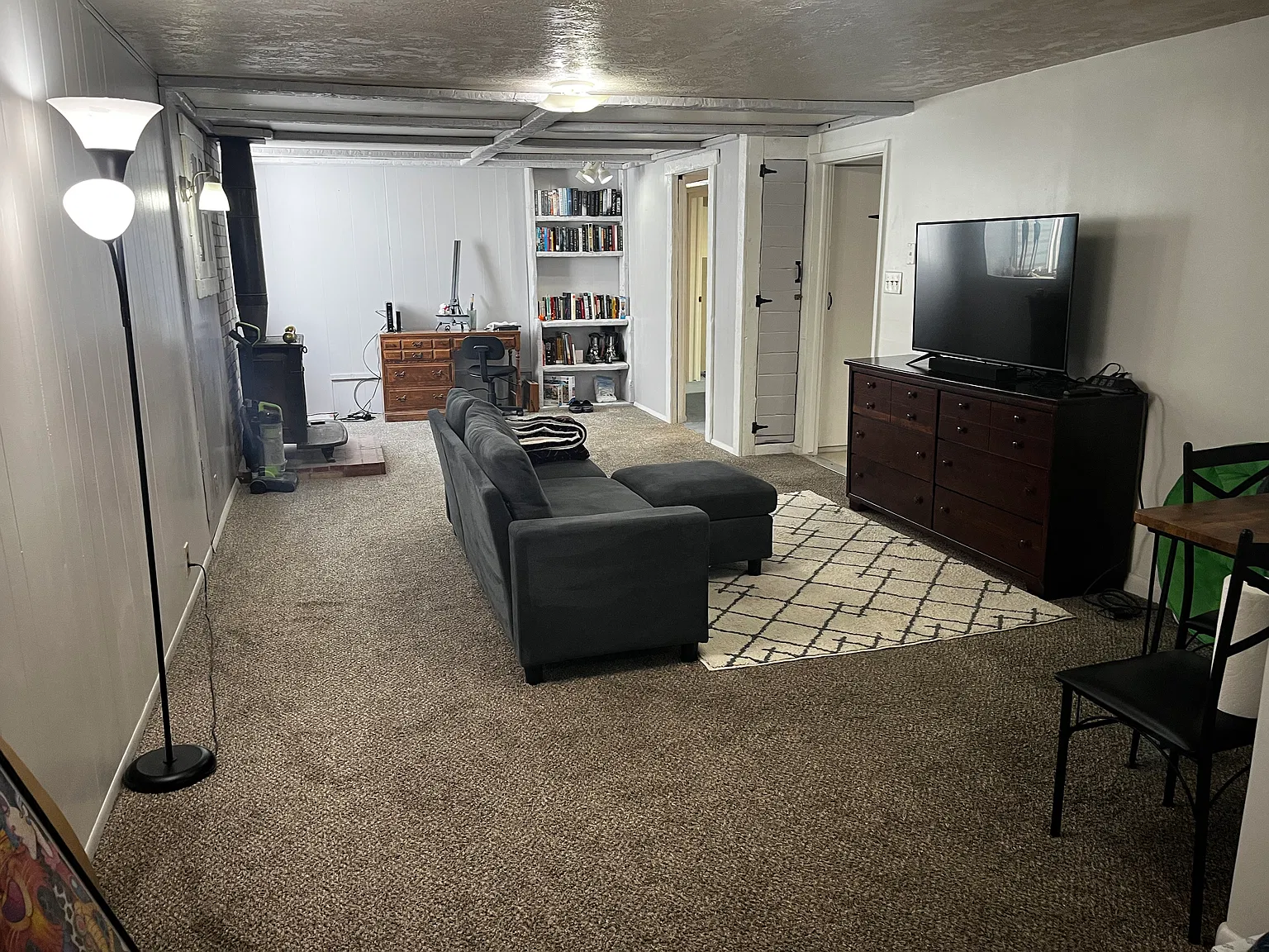 2 bed, 1200 sqft, $1,400 — Photo 2
