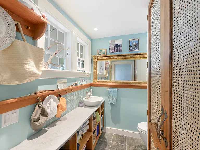 7134 Indian Neck Ln — Photo 9