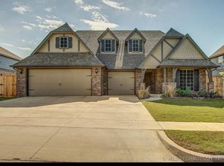11123 S Adams St, Jenks, OK 74037
