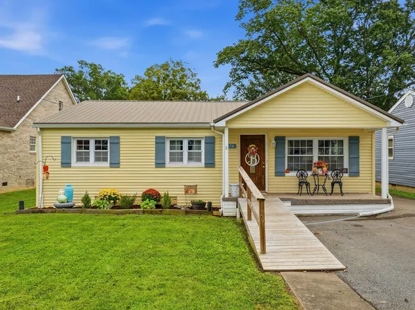 374 Rosalind Rd, Huntington, WV 25705