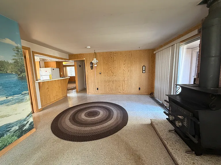 413 E Ivy St — Photo 7
