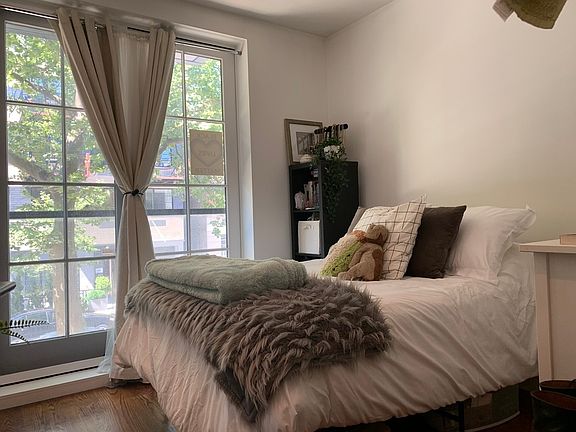 5th image of 191 Hawthorne St #2F