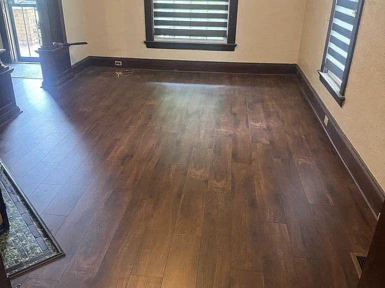 2853 Scottwood Ave — Photo 7