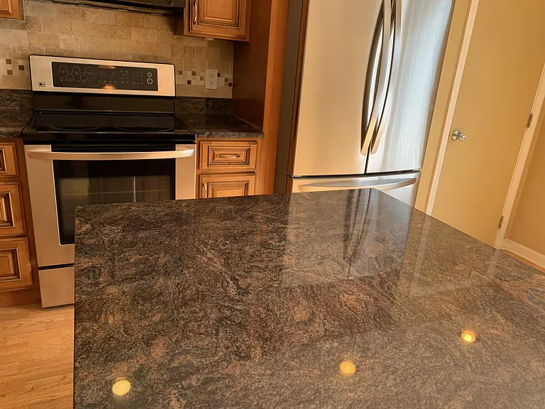 20 Oak St #5A — Photo 31