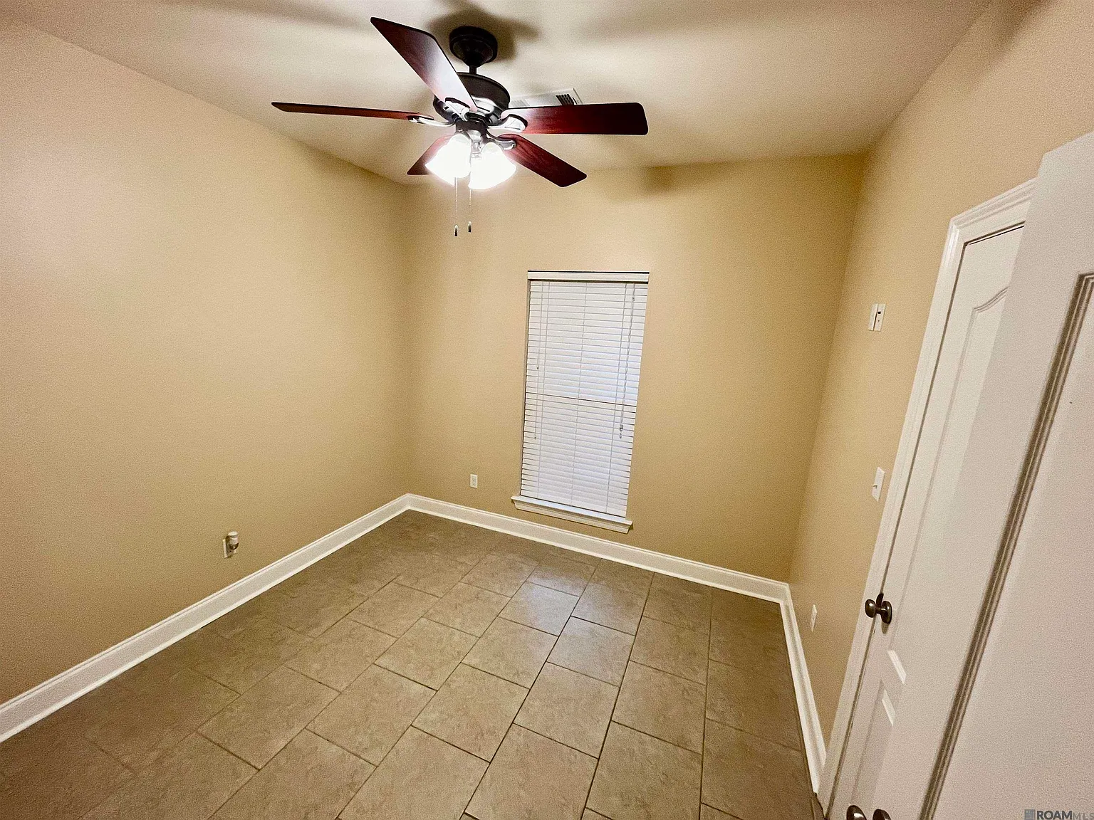 3 bed, 1650 sqft, $1,500 — Photo 4