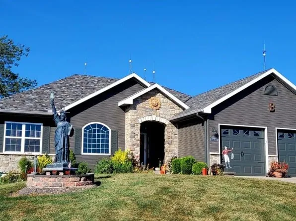 27885 N Scout Ridge Dr, Maryville, MO 64468