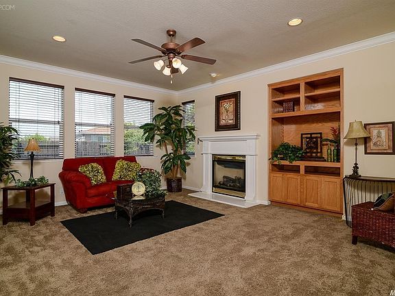 2nd image of 2209 Portia Way