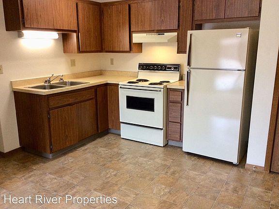 5th image of 1678 Prairie Ave #17