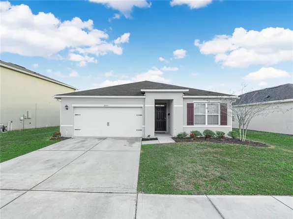 2805 Grandbury Grove Rd, Lakeland, FL 33811