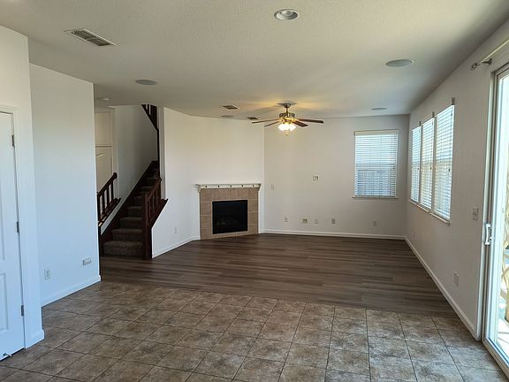 3rd image of 2588 Woodfield Way