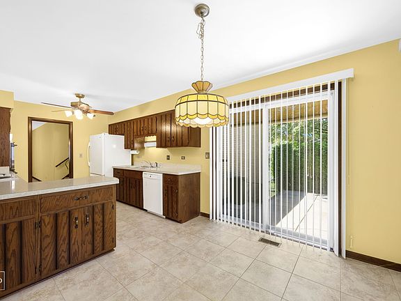 4th image of 7522 Nantucket Dr