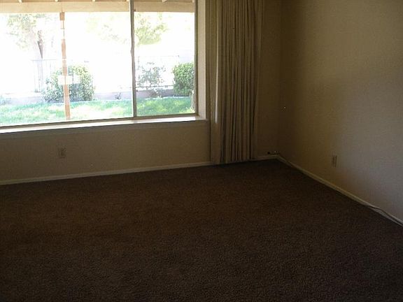 2nd image of 13795 Deauville Dr