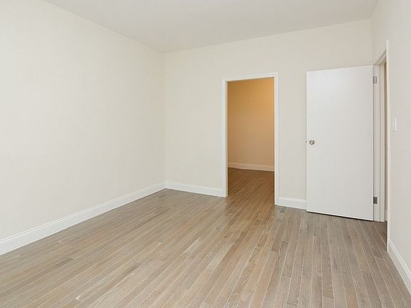 4th image of 701 Flatbush Ave #4D