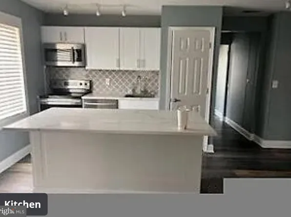 5230 Breezy Point Rd Unit 202, Chesapeake Beach, MD 20732