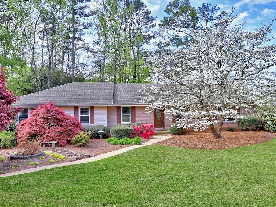 1st image of 494 Embry Ln