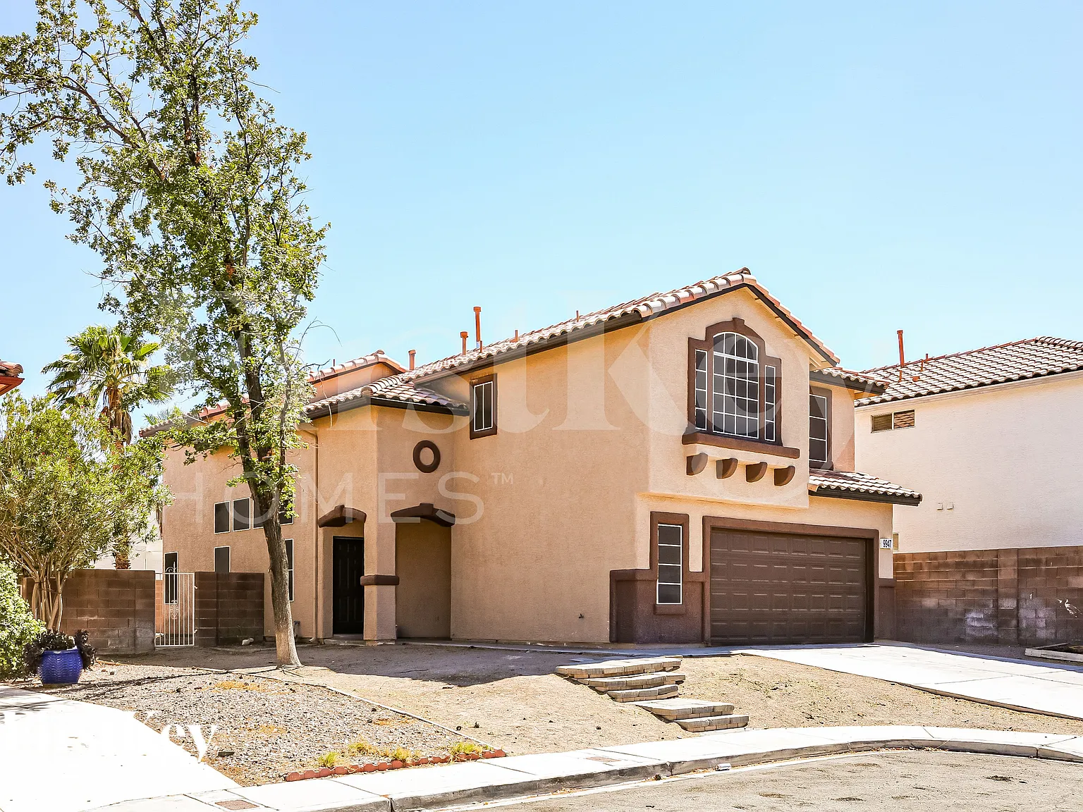 4 bed, 2.5 bath, 2147 sqft, $2,155 — Photo 2